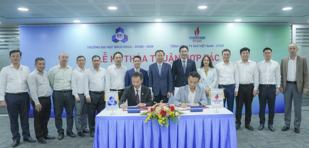 Вьетнамская газовая корпорация и Политехнический университет подписали соглашение о сотрудничестве