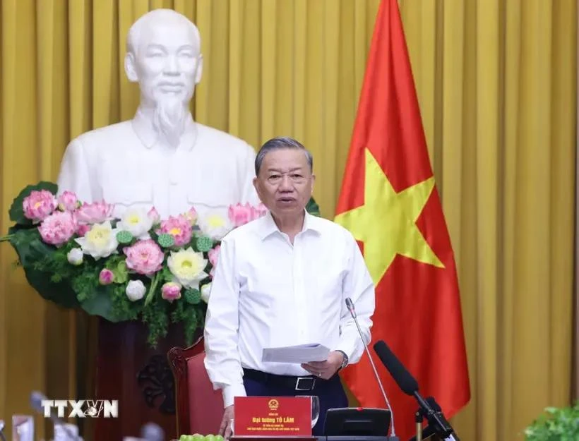 Le président Tô Lâm s’exprime à la réunion du Comité central de pilotage de la réforme judiciaire, à Hanoi, le 31 juillet. Photo : VNA