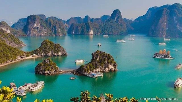 La baie de Ha Long. Photo : Robert Baldwin/Shutterstock