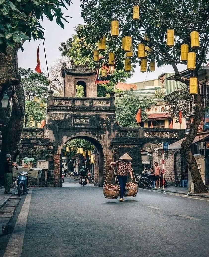 Ô Quan Chuong, témoin des changements de jour en jour de la capitale, est présentée dans la série télévisée “Vi tinh yêu Hà Nôi” (Pour l’amour de Hanoi). Photo : Internet