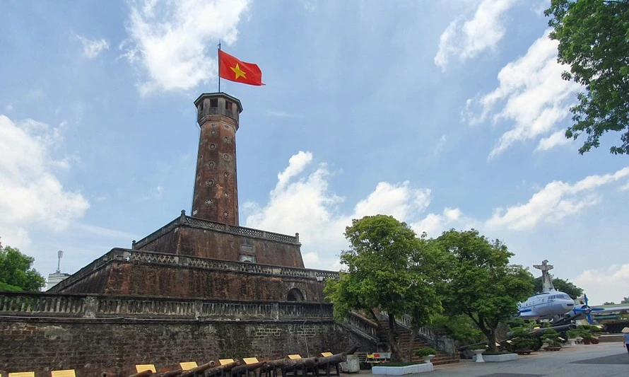 La Tour du Drapeau de Hanoi. Photo: tienphong.vn