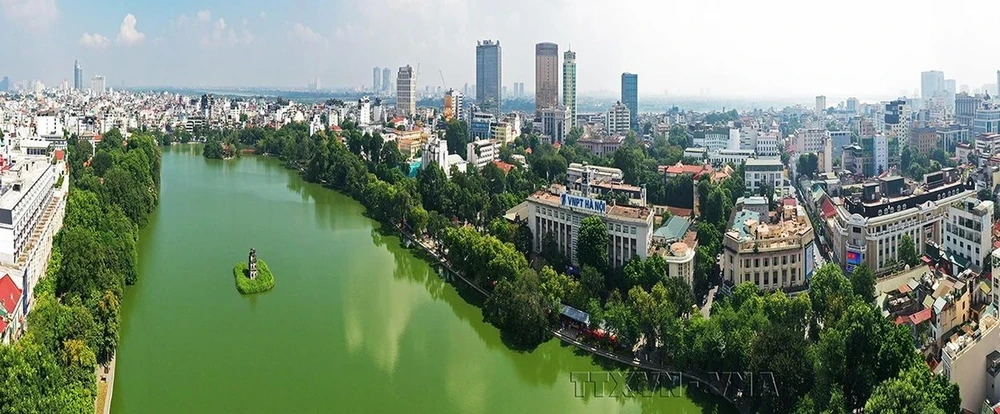 Vue aérienne du lac Hoàn Kiêm. Photo: VNA