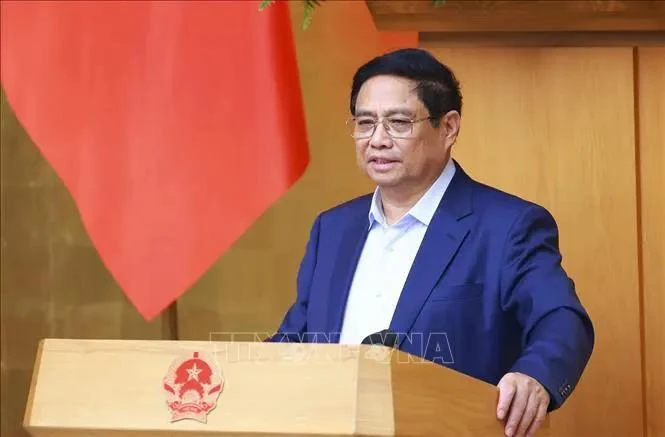 Le Premier ministre Pham Minh Chinh s’exprime lors de la réunion ordinaire d’octobre du gouvernement, à Hanoi, le 9 novembre. Photo : VNA