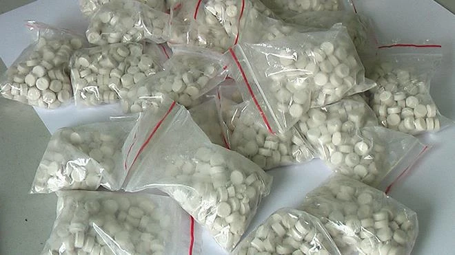 Quang Binh police seize 6,000 drug pills