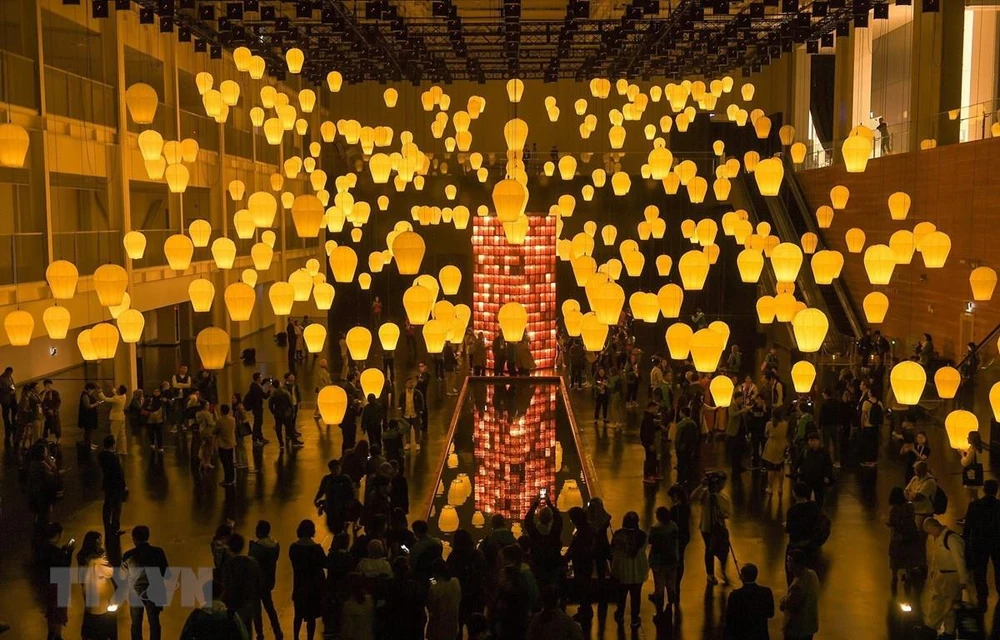 ASEAN – Korea lighting exhibition underway 