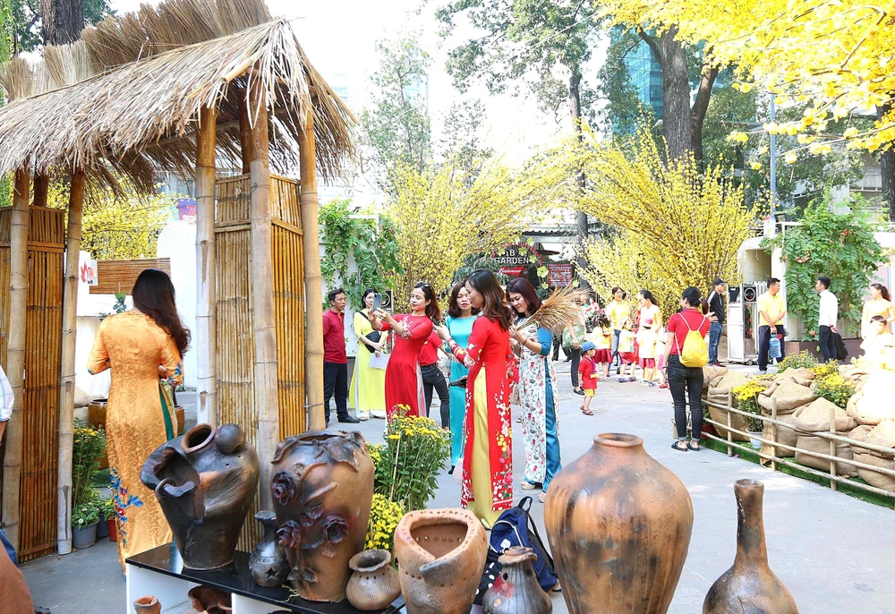 Organiza Ciudad Ho Chi Minh amplia gama de actividades para celebrar el Tet 