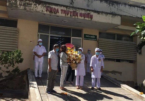 Reciben alta médica otros 10 pacientes de COVID-19 en Vietnam
