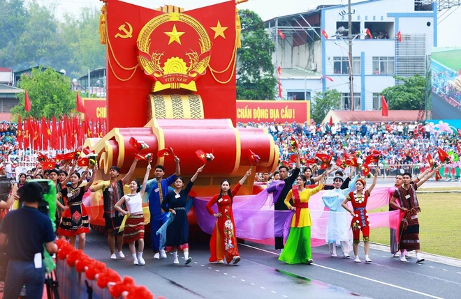 celebration of 70th anniversary of Dien Bien Phu Victory 2.jpg