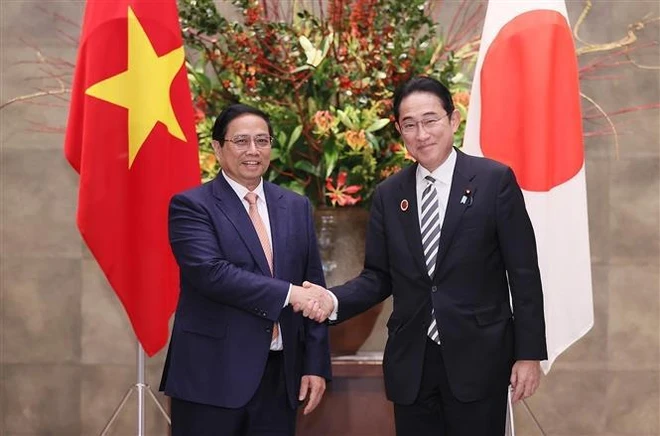 PM wraps up Japan trip for ASEAN-Japan Commemorative Summit ảnh 2