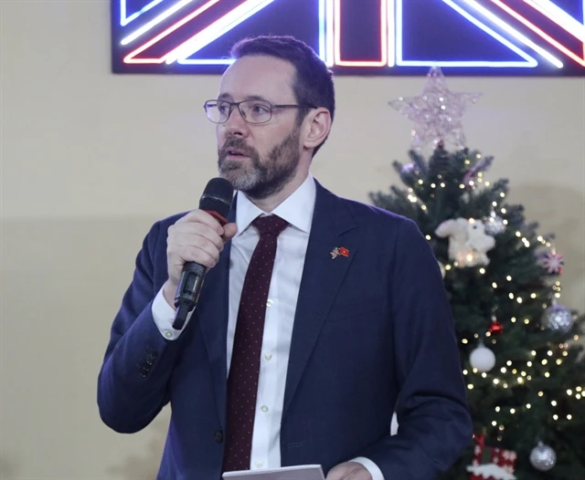 British Ambassador to Vietnam Iain Frew makes a speech at the CPTPP Business Reception in Hanoi on December 12. (Photo courtesy of British Embassy to Vietnam)