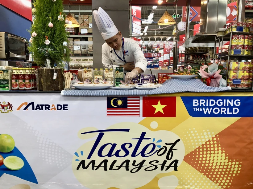 At the "Taste of Malaysia" event (Photo: VNA)